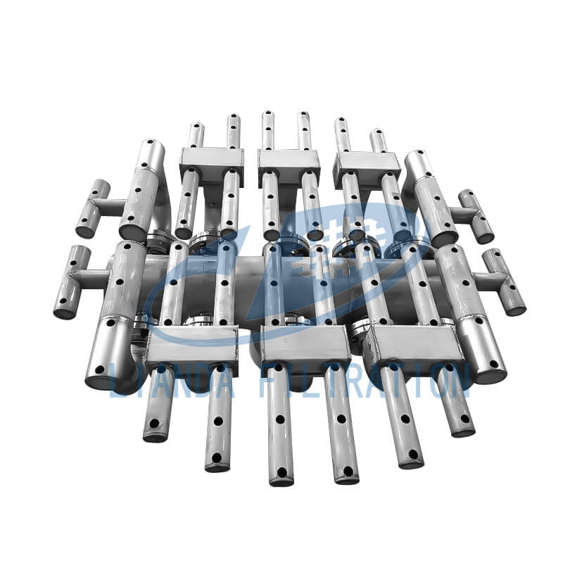 Tubular liquid distributor